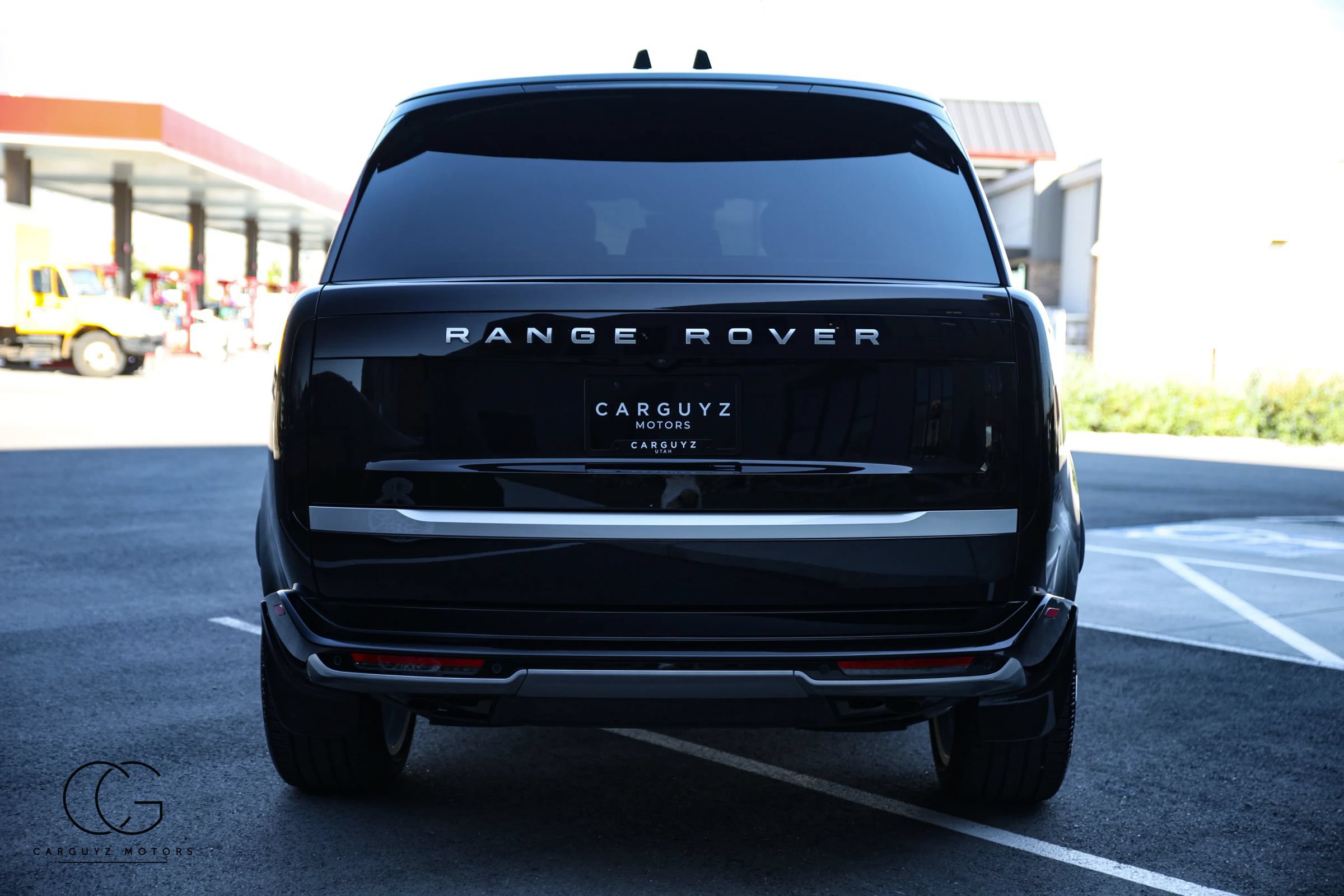 Used 2026 Land Rover Range Rover Autobiography AWD/4WD image 12