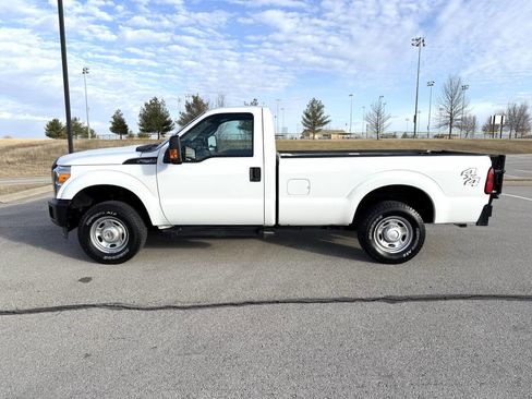 Used 2015 Ford F250 XL w/ Power Equipment Group image 5