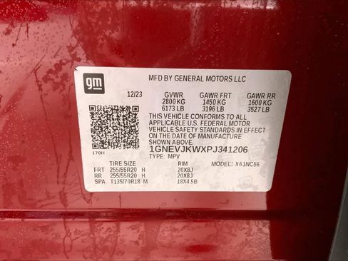 Used 2023 Chevrolet Traverse RS image 19