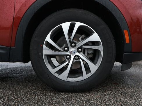 Used 2023 Buick Envision Essence image 5