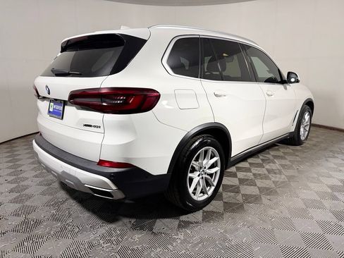 Used 2021 BMW X5 xDrive40i w/ Convenience Package AWD/4WD image 7