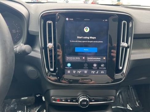 Certified 2023 Volvo C40 P8 Recharge Ultimate w/ Protection Package Premier image 36