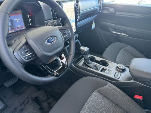 New 2025 Ford Ranger XLT w/ FX4 Off-Road Package image 9