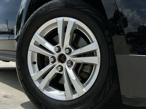 Used 2015 Chevrolet Equinox LT w/ Driver Convenience Package FWD image 10