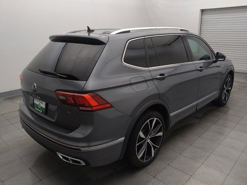 Used 2023 Volkswagen Tiguan SEL R-Line AWD/4WD image 9