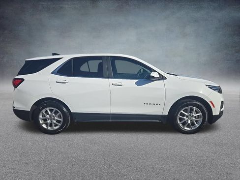 Certified 2024 Chevrolet Equinox LT FWD image 2