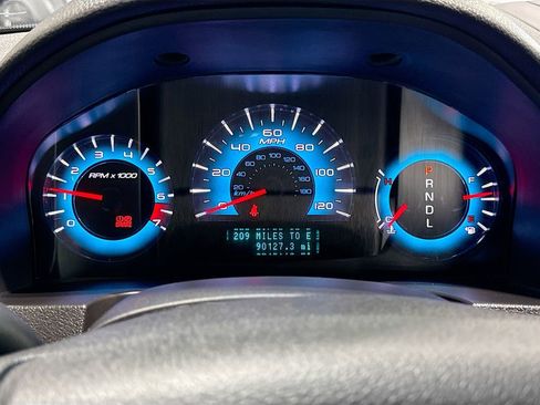 Used 2012 Ford Fusion SEL FWD image 12