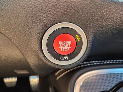 Certified 2018 Dodge Challenger SRT RWD image 35