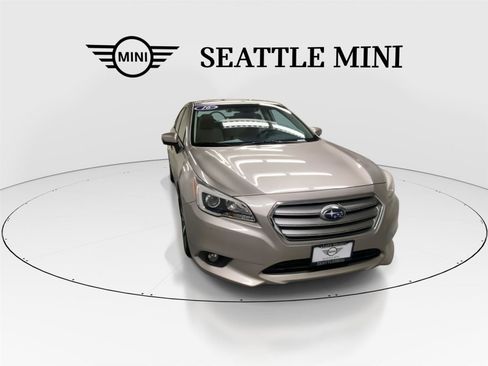 Used 2016 Subaru Legacy 2.5i Limited AWD/4WD image 3