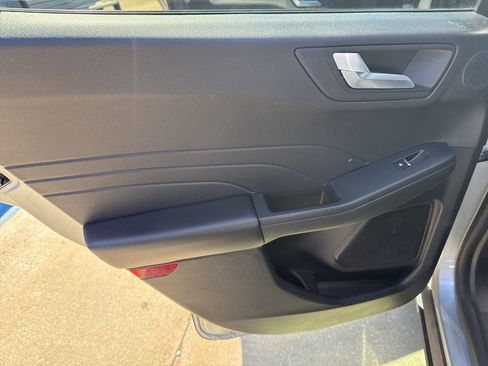 Used 2023 Ford Escape Active w/ Tech Pack #2 image 9