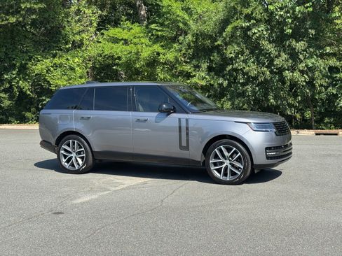 Used 2023 Land Rover Range Rover Long Wheelbase Autobiography AWD/4WD image 15