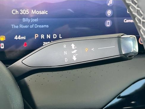 New 2026 Buick Enclave Avenir w/ Super Cruise Package AWD/4WD image 12