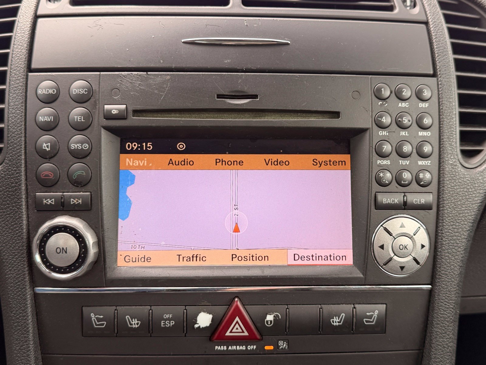 Used 2010 Mercedes-Benz SLK 350 image 2