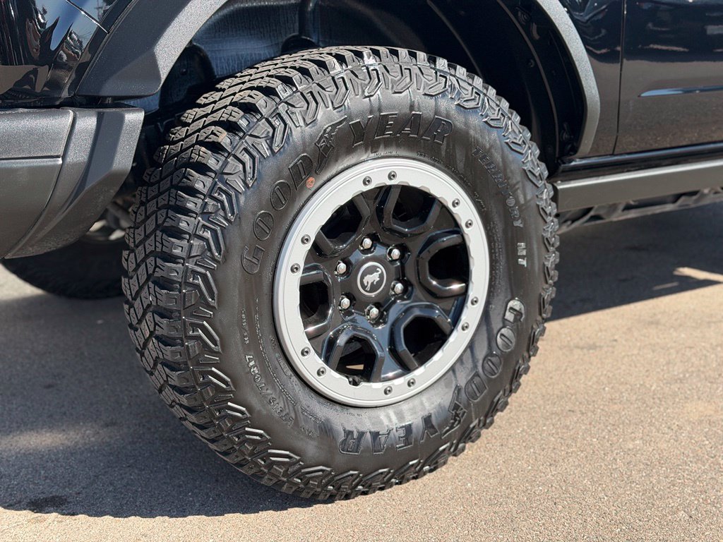 Used 2023 Ford Bronco Black Diamond w/ Sasquatch Package AWD/4WD image 27