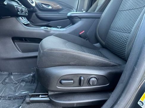 Used 2019 GMC Terrain SLE w/ Driver Convenience Package AWD/4WD image 5