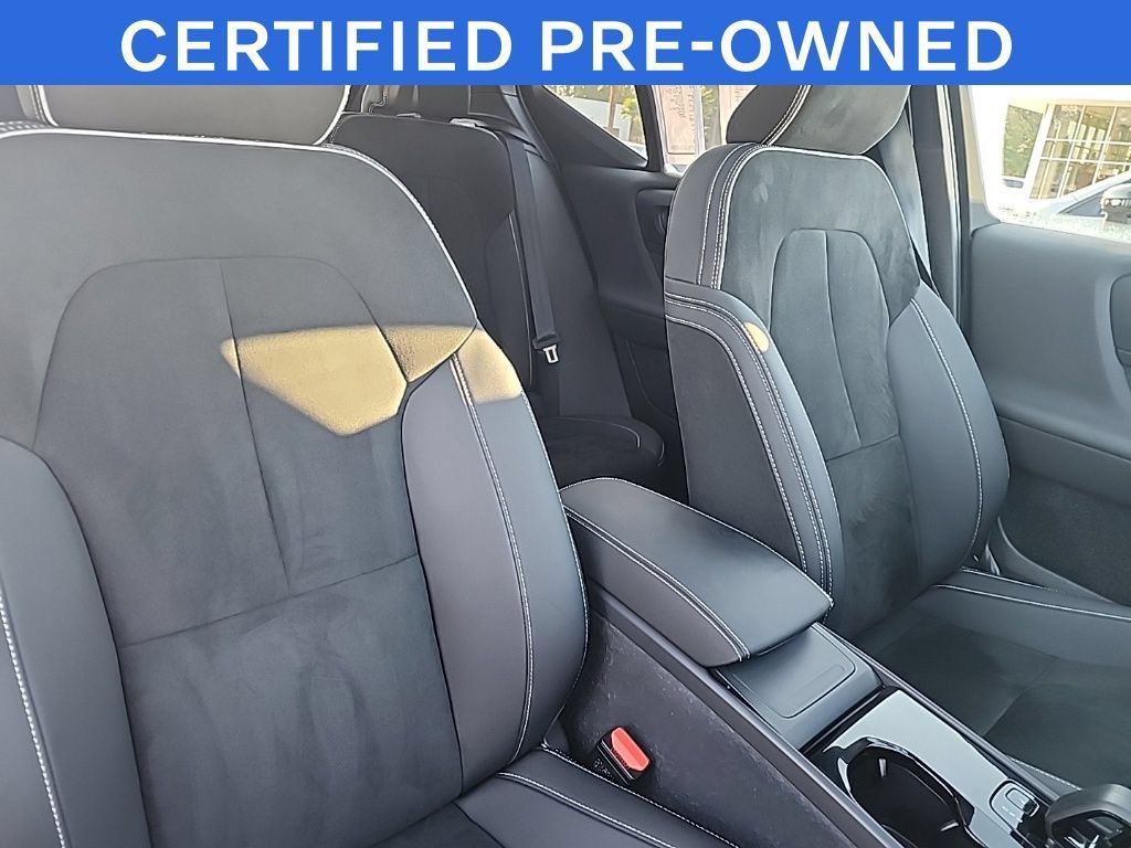 Certified 2023 Volvo XC40 Recharge Ultimate AWD/4WD image 21