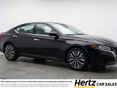 Used 2025 Nissan Altima 2.5 SV