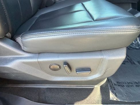 Used 2024 Ford Expedition Max XLT image 14