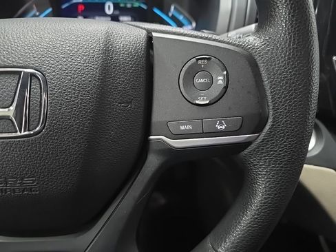 Used 2018 Honda Odyssey EX image 20