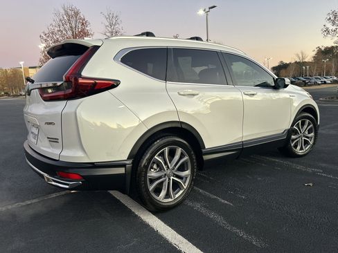 Certified 2022 Honda CR-V Touring image 9