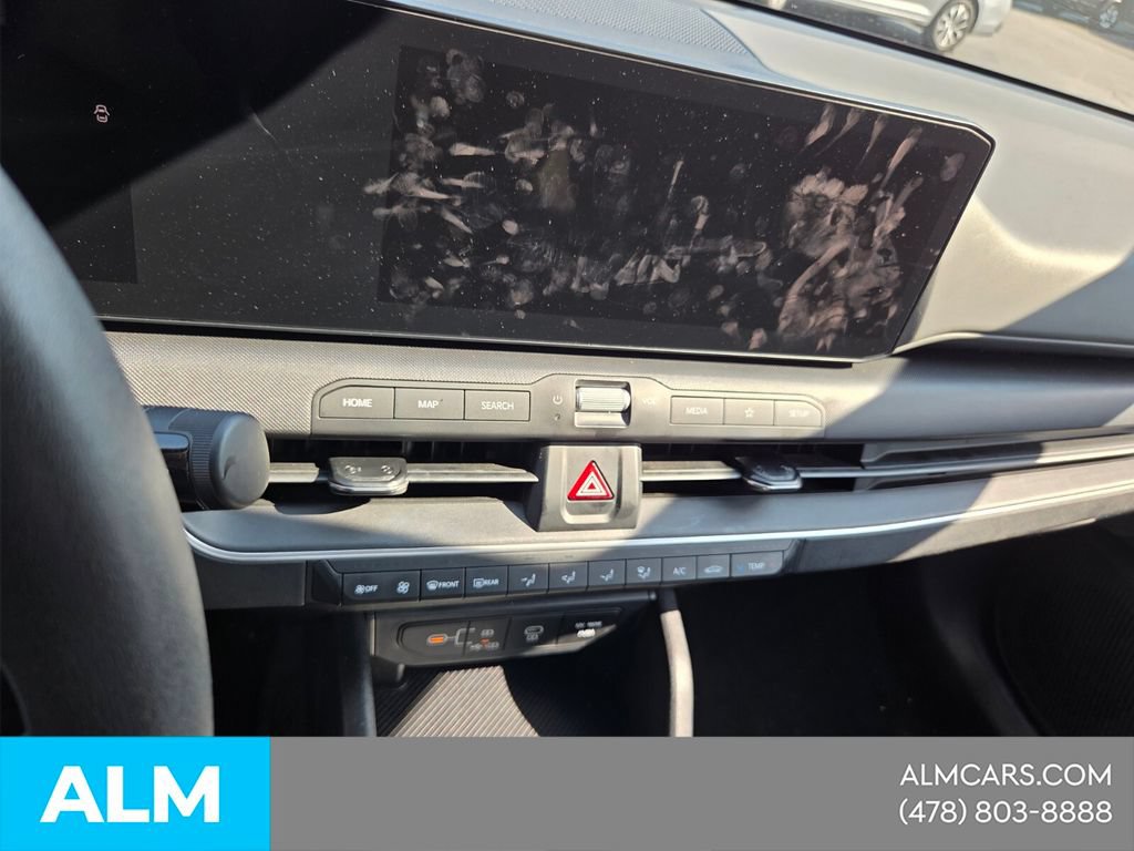 Used 2025 Kia K4 FWD image 17