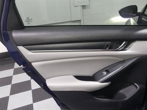 Used 2019 Honda Accord LX image 24