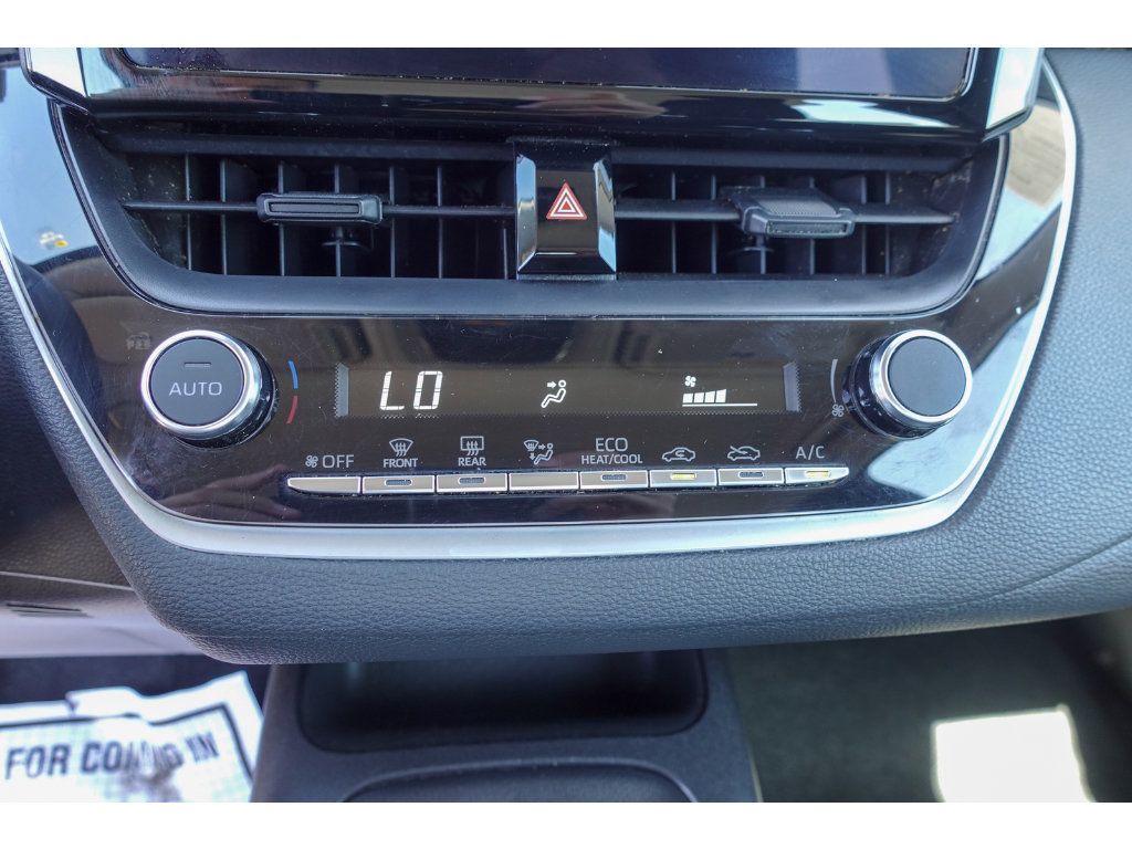 Certified 2025 Toyota Corolla LE FWD image 18