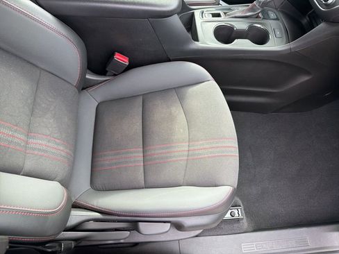 Used 2022 Chevrolet Equinox RS image 28