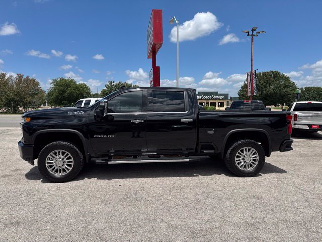 Used 2020 Chevrolet Silverado 2500 High Country w/ Technology Package AWD/4WD image 1