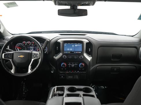 Used 2022 Chevrolet Silverado 1500 LT AWD/4WD image 16