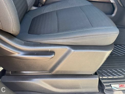 Used 2021 Chevrolet Silverado 1500 RST AWD/4WD image 12