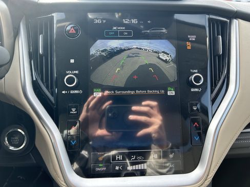 Certified 2024 Subaru Outback Limited w/ Popular Package #2 image 18