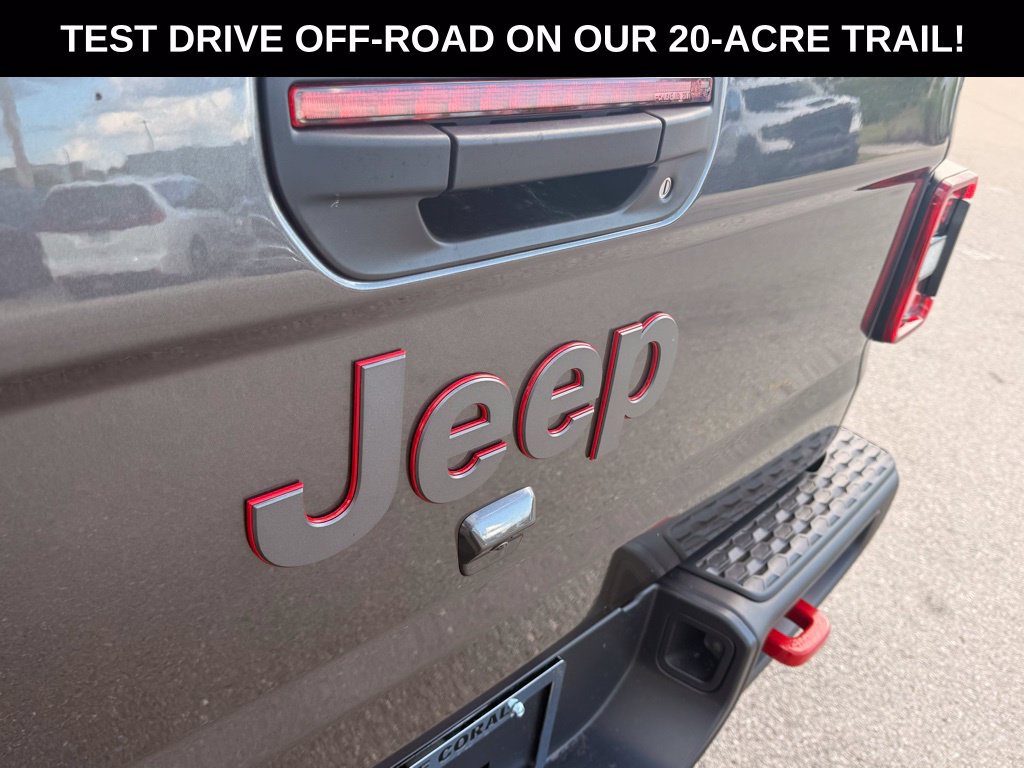 New 2026 Jeep Gladiator Rubicon w/ Steel Power Dome Hood Package AWD/4WD image 35
