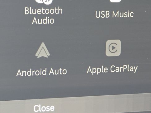 Used 2021 Genesis GV80 2.5T w/ Prestige Package 04 image 6