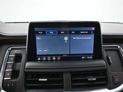 Used 2021 Chevrolet Tahoe Z71 image 27