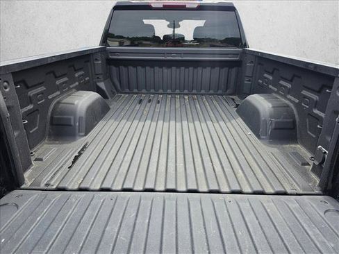 Used 2025 Chevrolet Silverado 1500 Custom Trail Boss w/ Turbomax Blackout Package AWD/4WD image 15