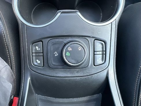 Used 2019 GMC Terrain SLT image 19