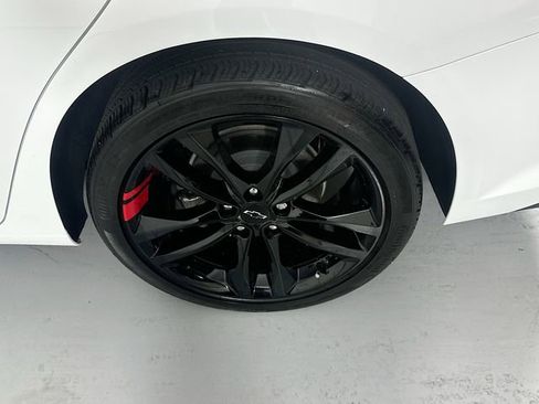 Used 2024 Chevrolet Malibu LT w/ Redline Edition FWD image 29