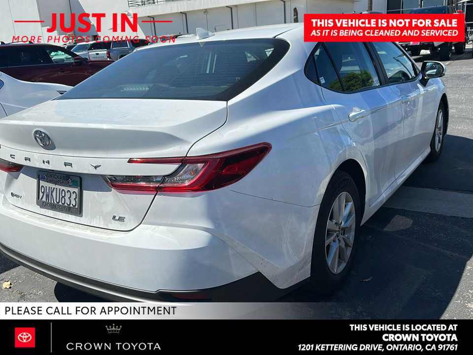 Used 2026 Toyota Camry LE FWD image 4