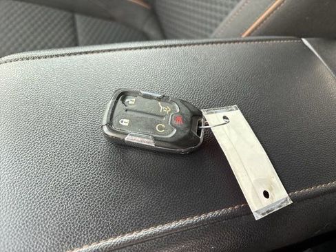 Used 2019 GMC Acadia SLE image 51