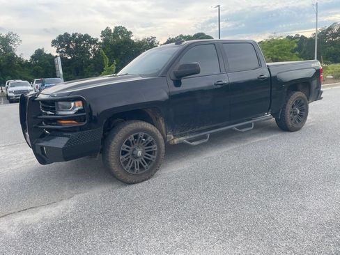 Used 2017 Chevrolet Silverado 1500 LT w/ All Star Edition AWD/4WD image 2