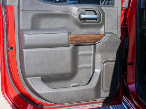 Used 2021 GMC Sierra 1500 SLT image 15