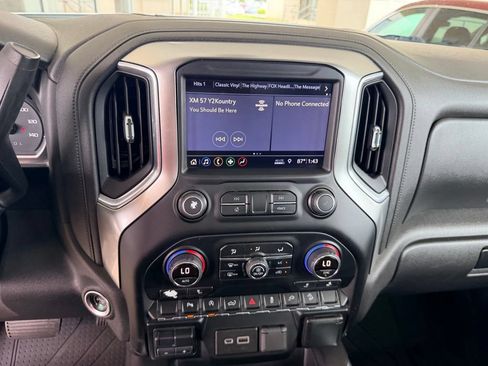 Used 2019 Chevrolet Silverado 1500 RST w/ All-Star Edition AWD/4WD image 26