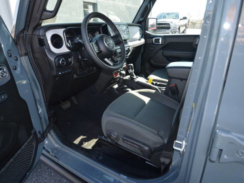 Used 2025 Jeep Wrangler Unlimited Sport S 4xe image 11
