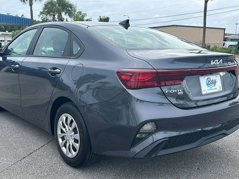Used 2024 Kia Forte LX FWD image 3