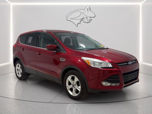 Used 2016 Ford Escape SE FWD image 7