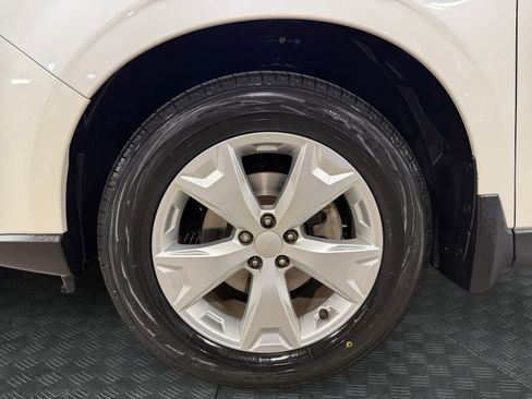 Used 2015 Subaru Forester 2.5i Limited w/ Popular Package #2 AWD/4WD image 15
