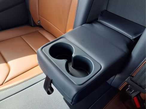 Used 2024 Ford Maverick Lariat w/ 4K Tow Package image 13