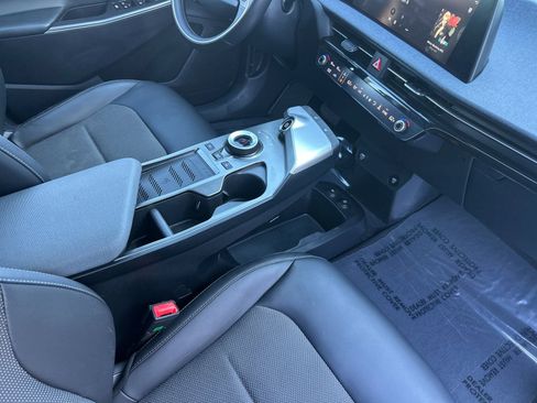 Used 2024 Kia EV6 Light image 16