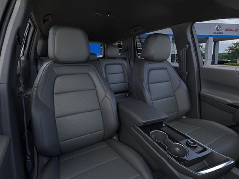 New 2026 Chevrolet Equinox LT w/ Convenience Package II image 16